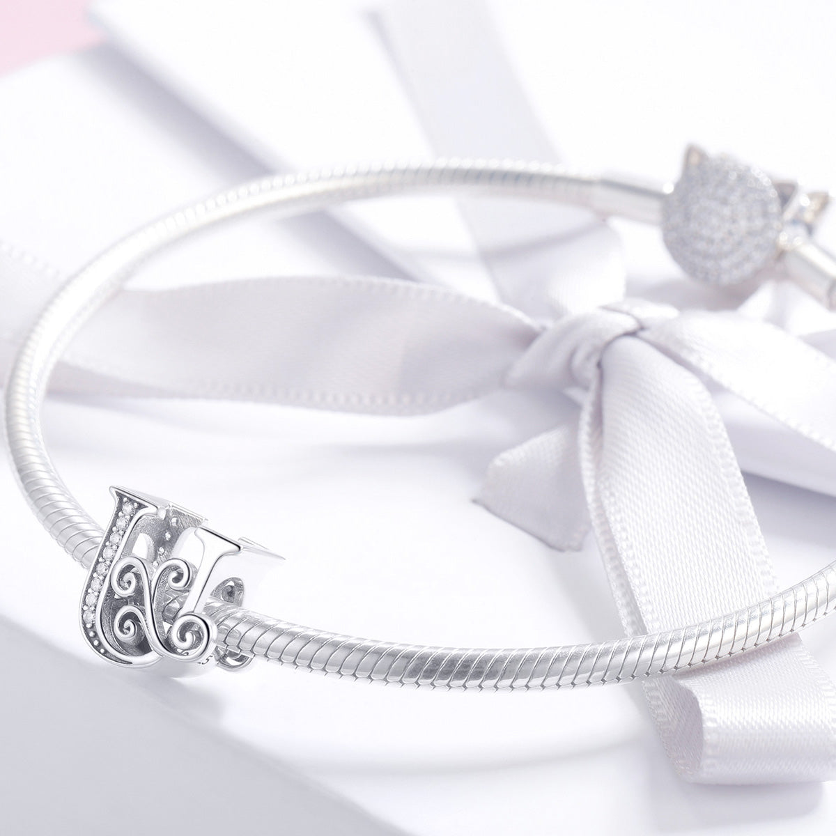 Charm "Iniziale U" 💧