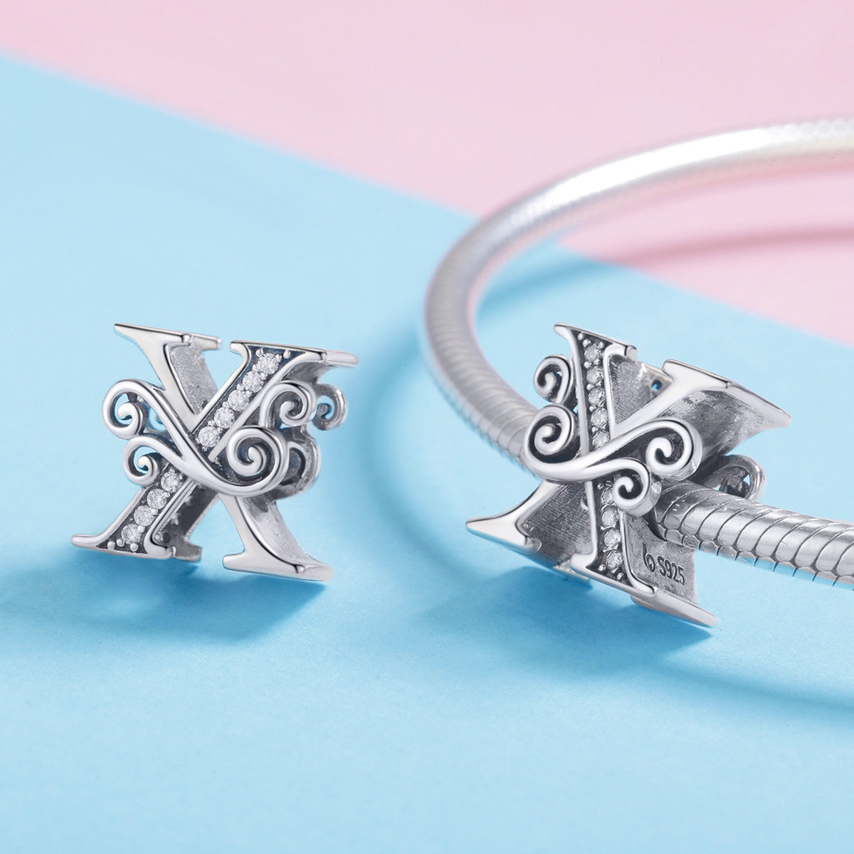 Charm "Iniziale X" ✖️