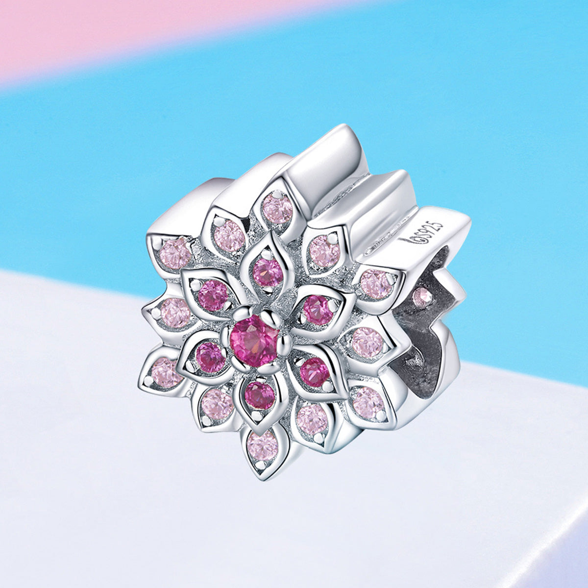 Charm "Fiore d’Aurora" 🌸✨