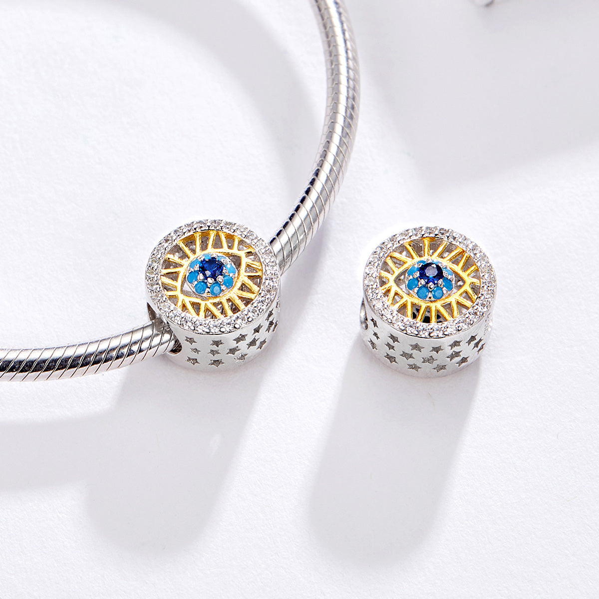 Charm "Occhio della Fortuna" 👁️✨