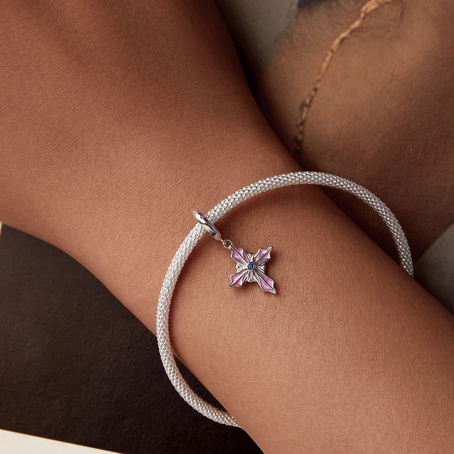 Charm "Croce Rosa" 🌸✨