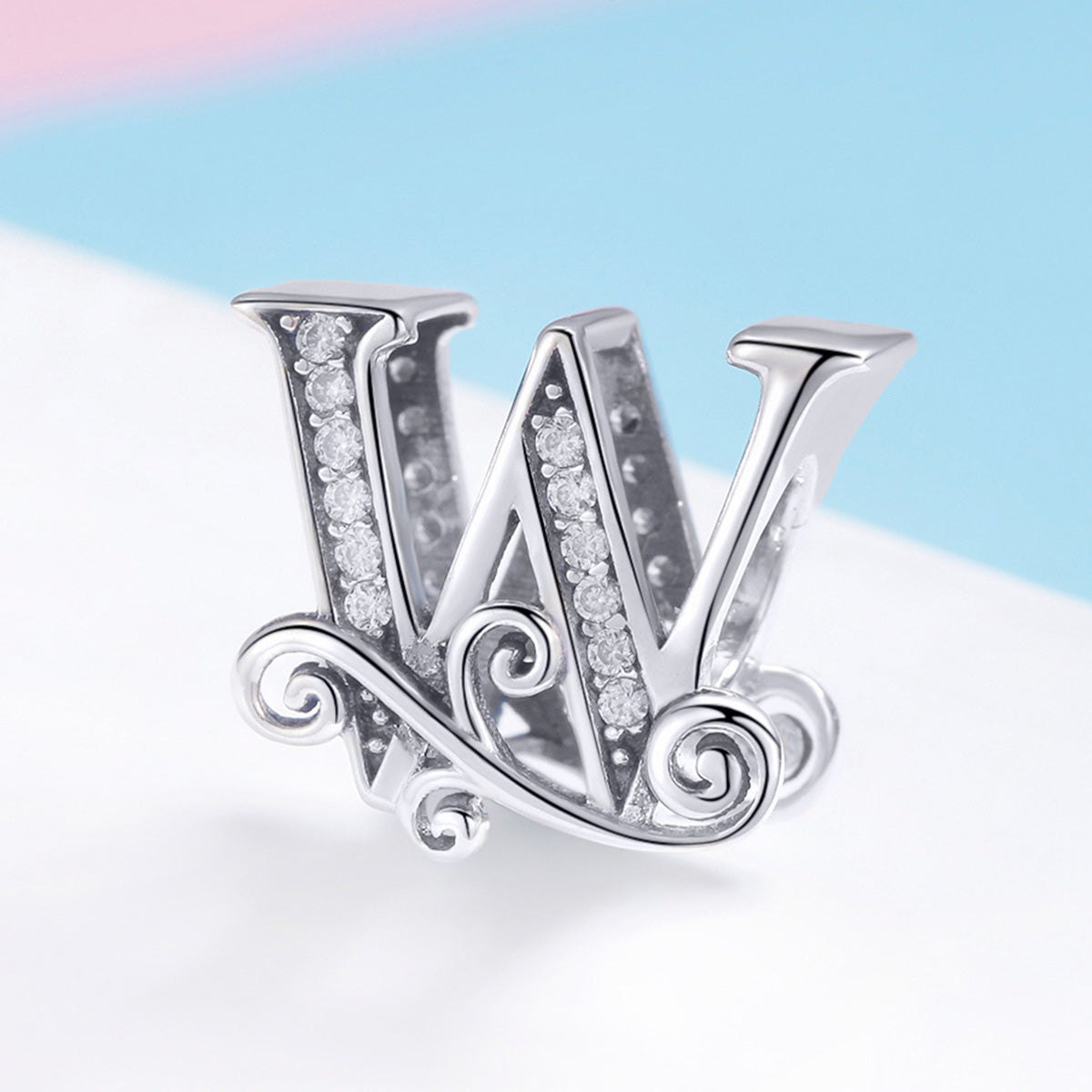 Charm "Iniziale W" 💠