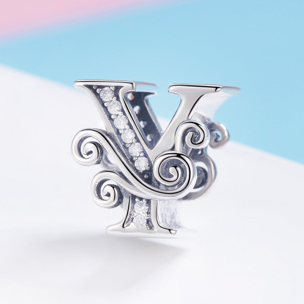 Charm "Iniziale Y" 🌿