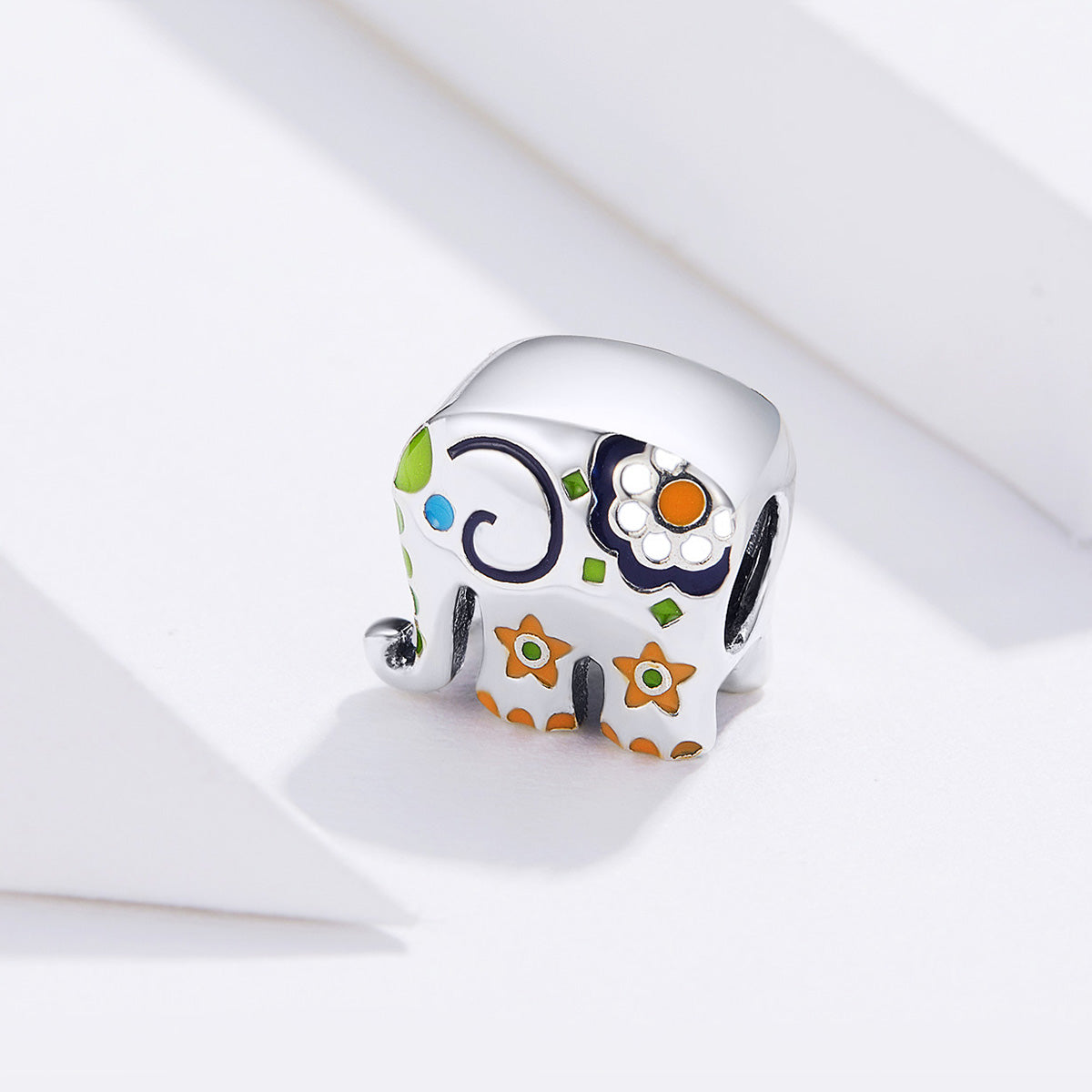 Charm "Elefante Festoso" 🐘🌟