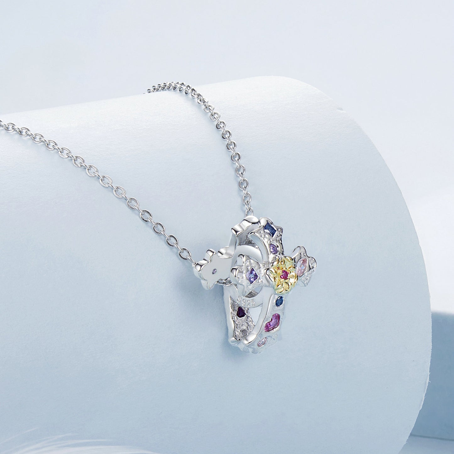 Charm "Croce Fiorita" ✝️🌺