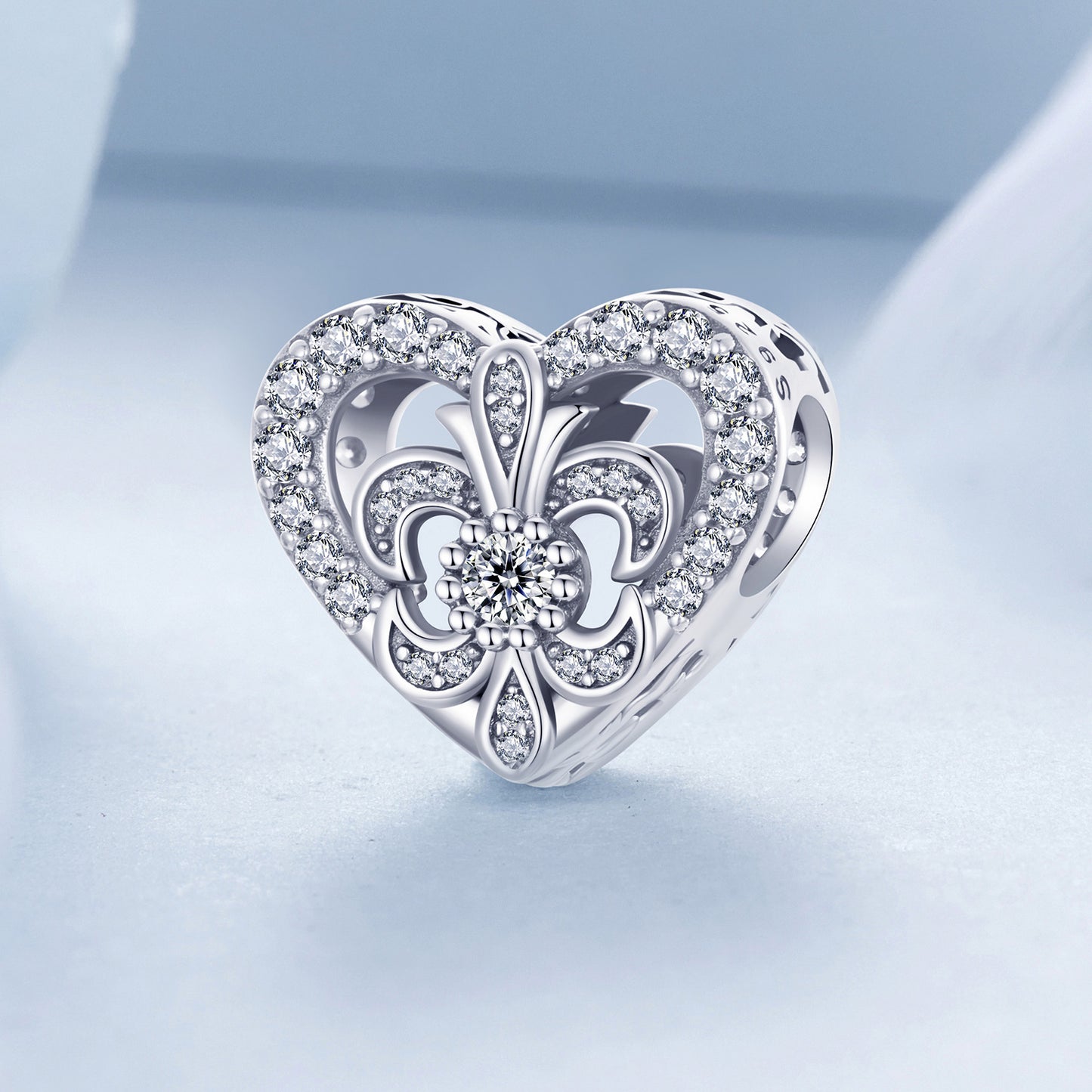 Charm "Cuore di Giglio" 💎⚜️