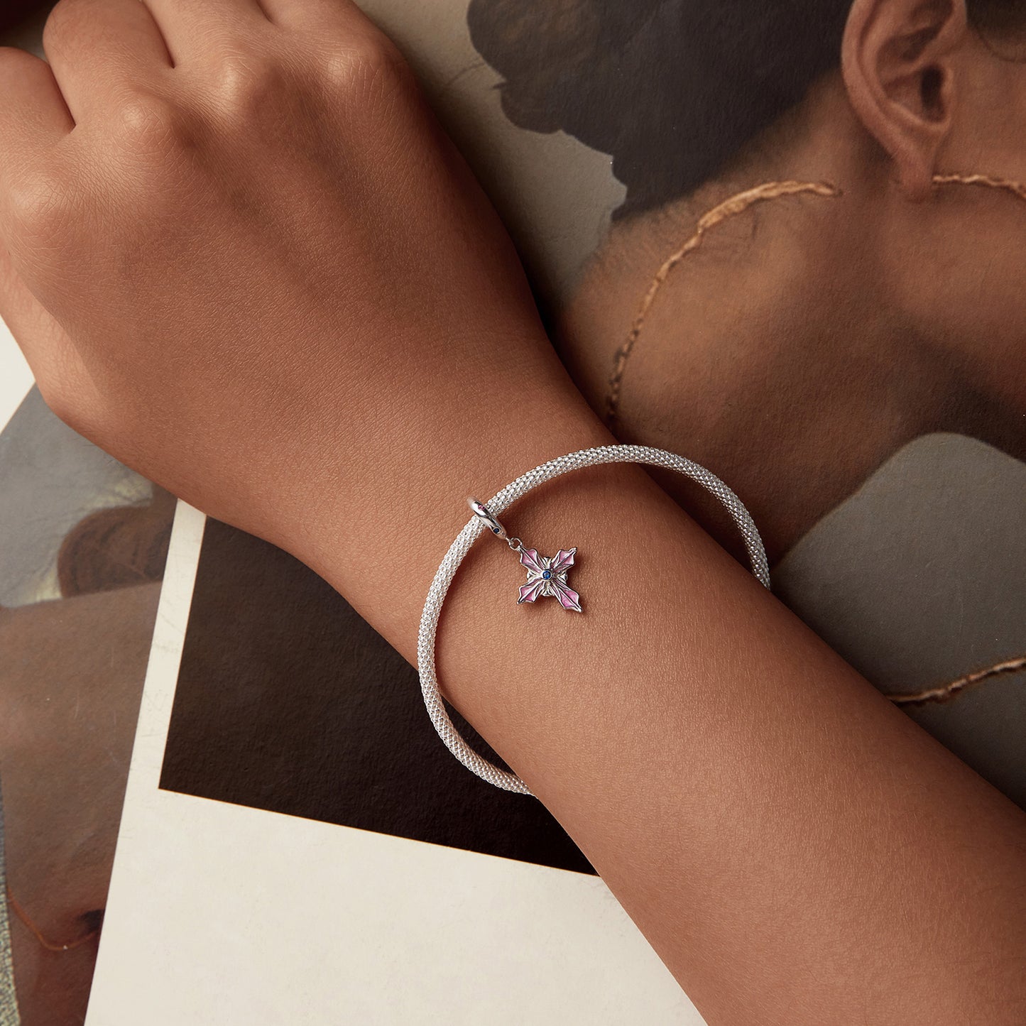 Charm "Croce Rosa" 🌸✨