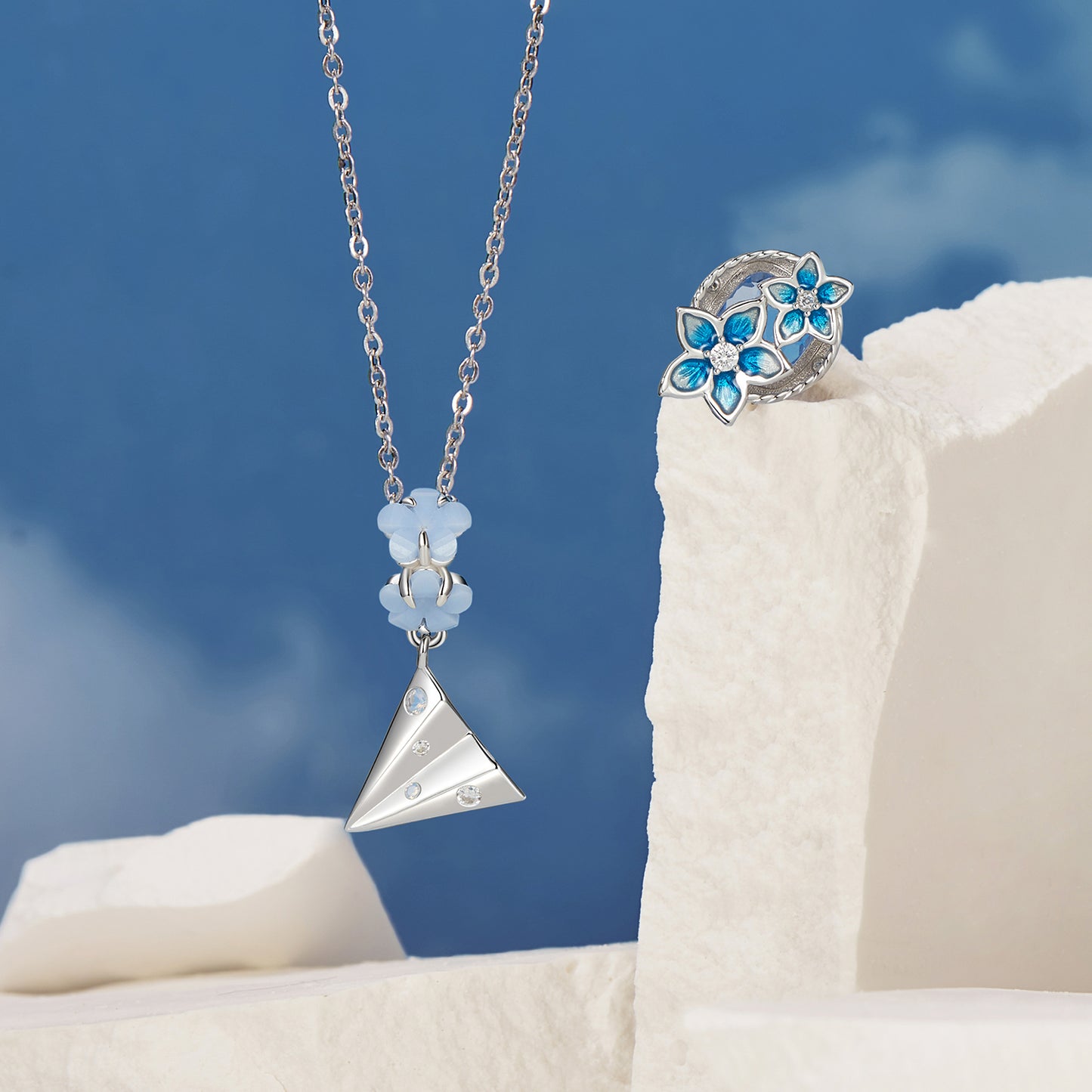 Charm "Mongolfiera Fiorita" 🎈🌸