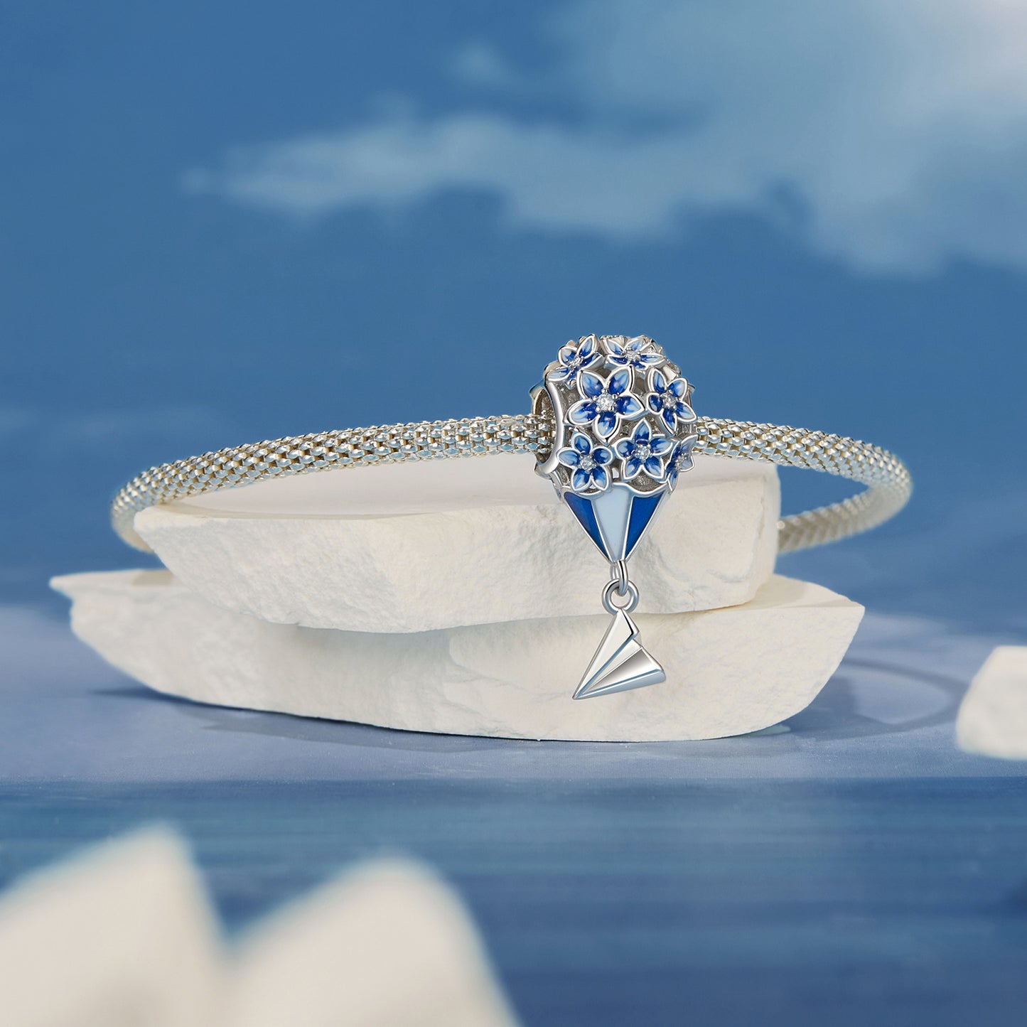 Charm "Mongolfiera Fiorita" 🎈🌸