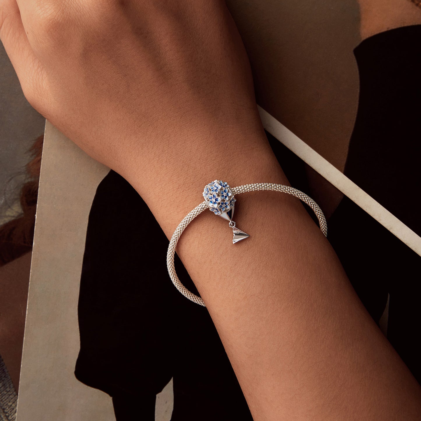 Charm "Mongolfiera Fiorita" 🎈🌸