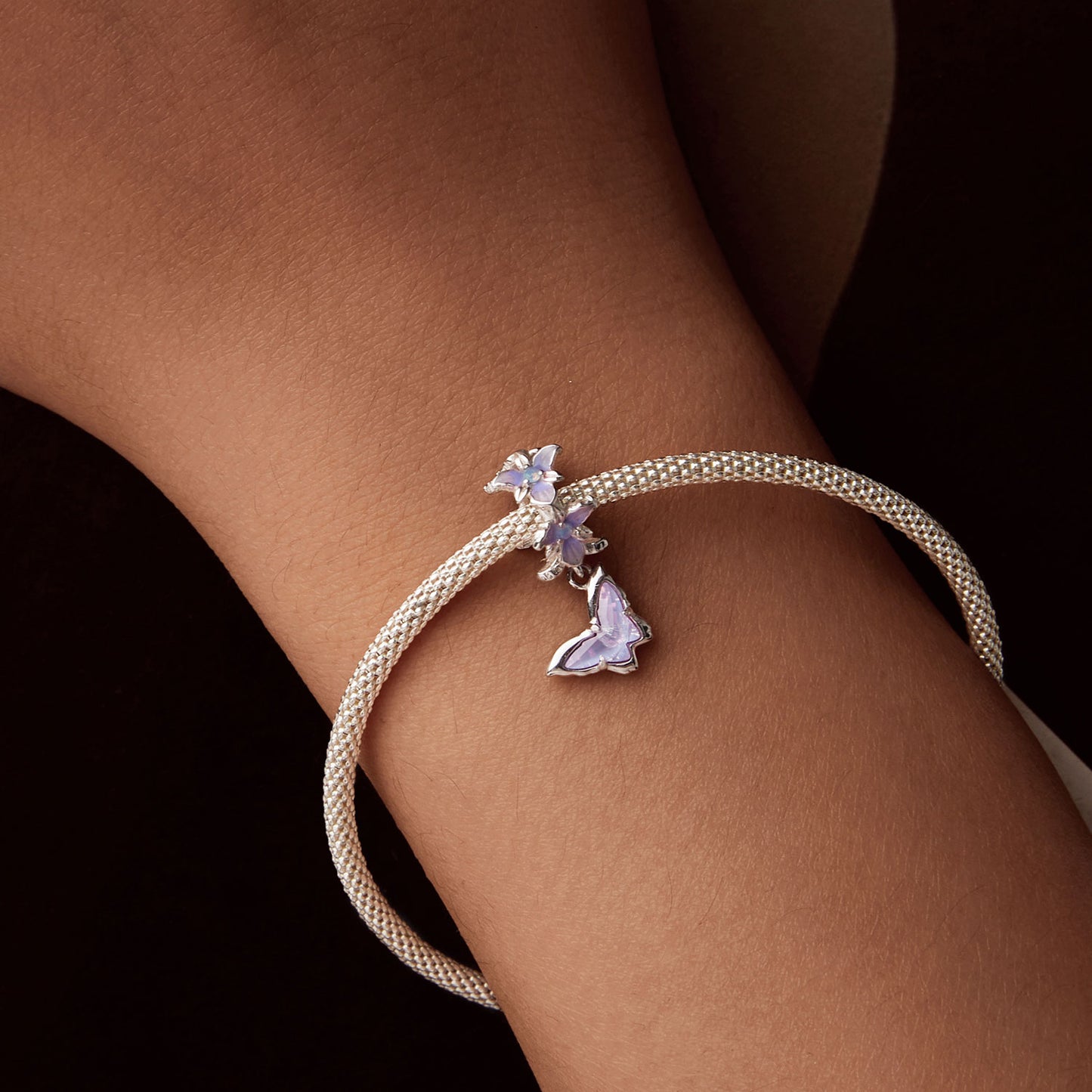 Charm "Danza di Luce" 🦋🌺