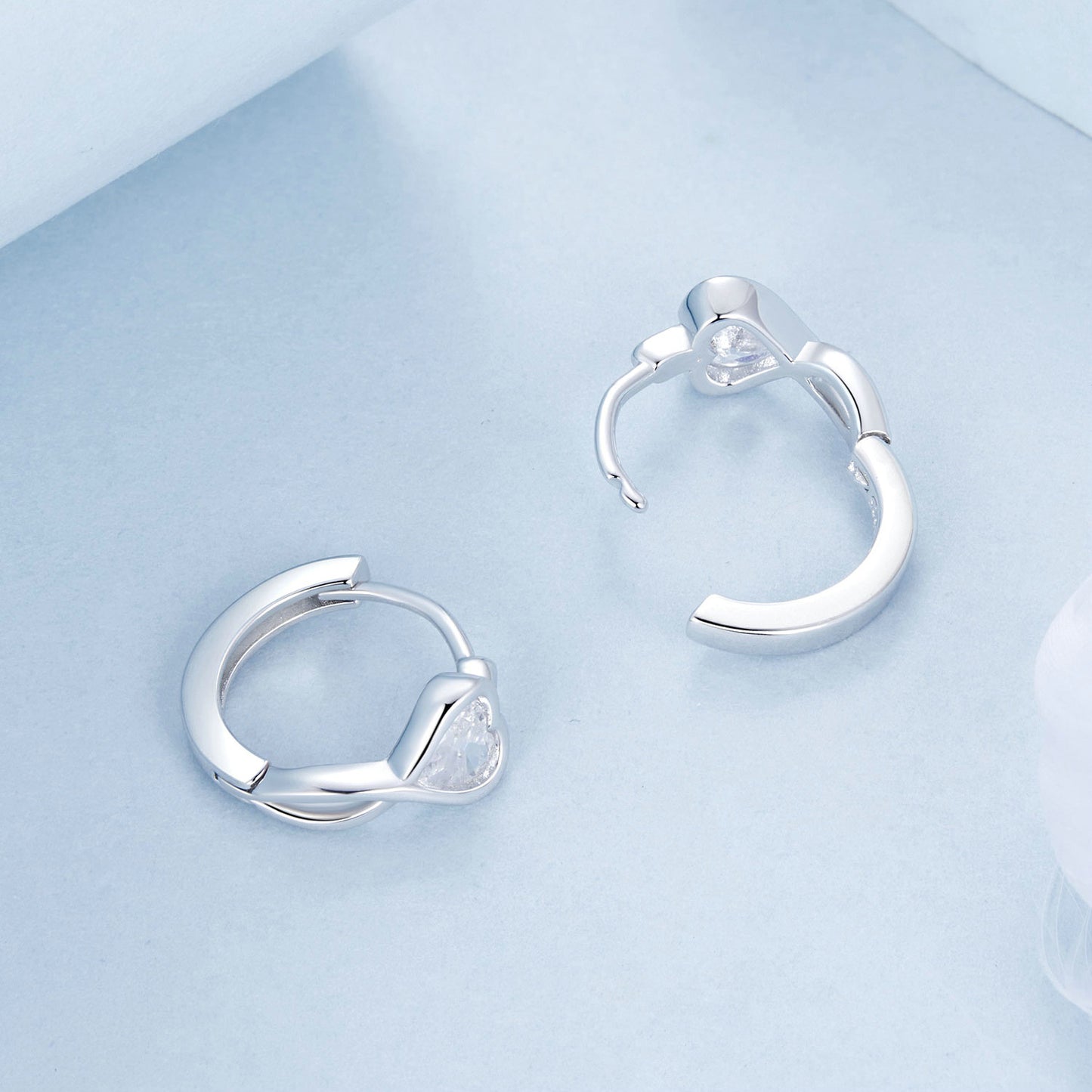 Orecchini "Abbraccio Infinito" 💎