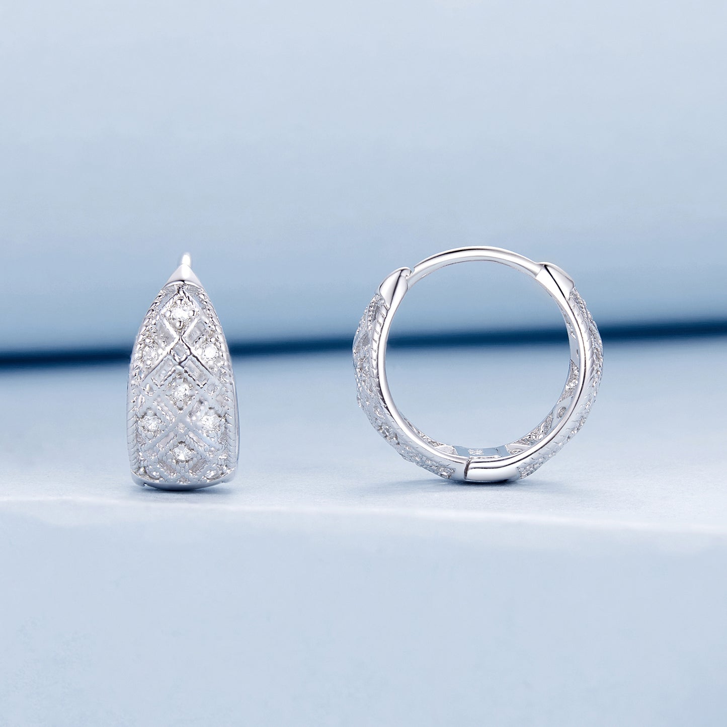Orecchini "Geometria Elegante" 🔷