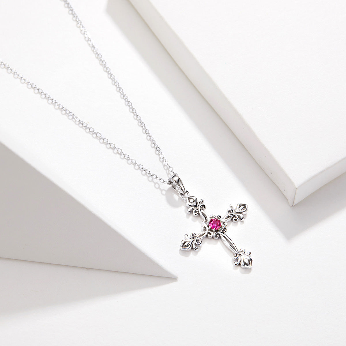 Collana "Croce Gotica" ✝️