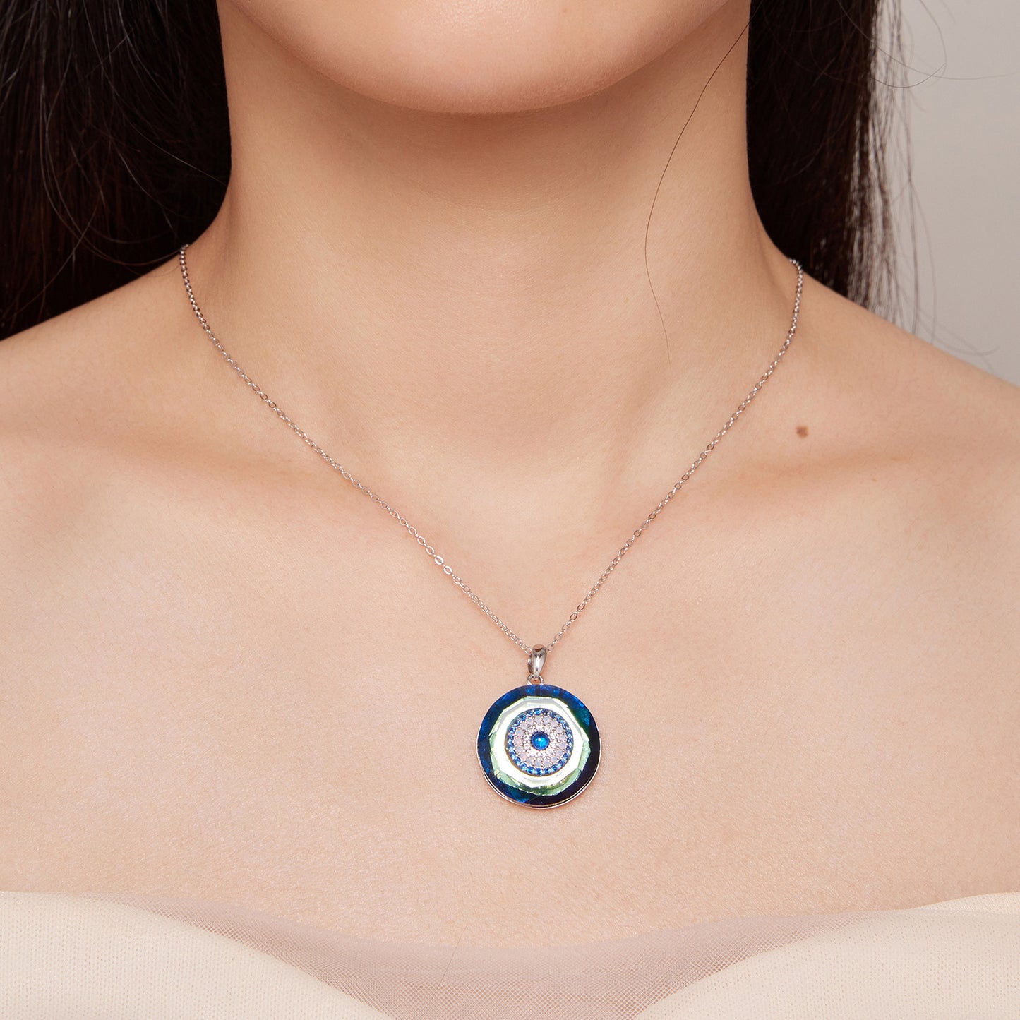 Collana "Sguardo Cristallino" 🧿